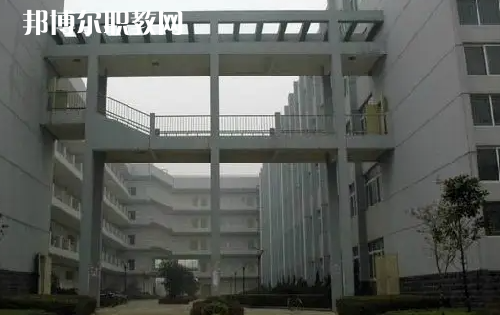 武漢建筑工程學(xué)校2022年報(bào)名條件、招生要求、招生對(duì)象