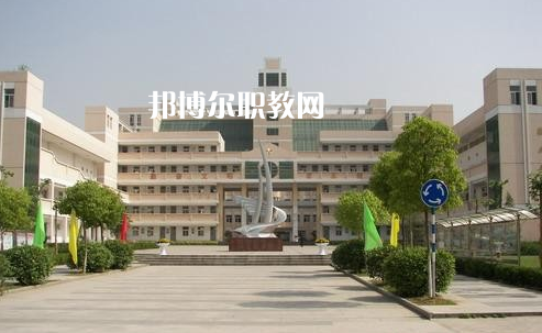 荊州職業(yè)教育中心2022年報名條件、招生要求、招生對象