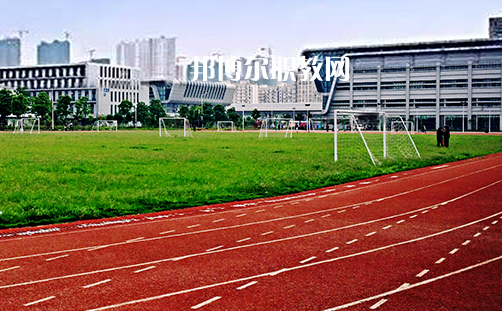 武漢第一職教中心2022年報名條件、招生要求、招生對象