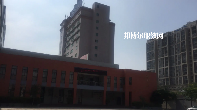 清遠(yuǎn)市英德華粵藝術(shù)學(xué)校2022年怎么樣、好不好