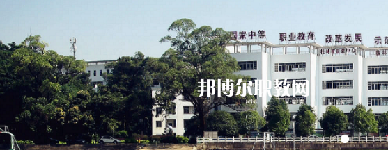 桂林市旅游職業(yè)中等專業(yè)學(xué)校2022年報(bào)名條件、招生要求、招生對(duì)象