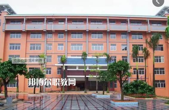 廣州天河金領(lǐng)技工學(xué)校2022年學(xué)費(fèi)、收費(fèi)多少