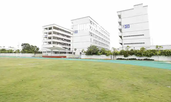 湖南醫(yī)藥衛(wèi)校2022年報名條件、招生要求、招生對象