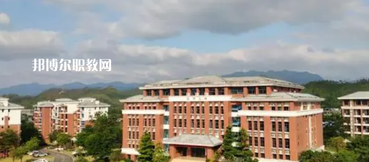 廣東碧桂園職業(yè)學(xué)院依學(xué)考錄取分數(shù)線