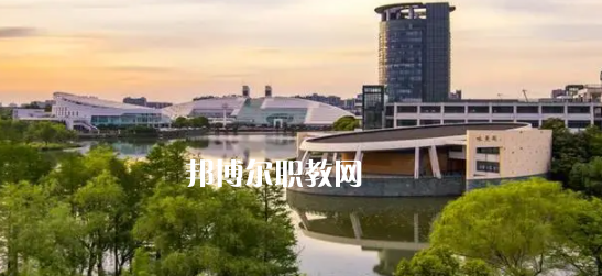 浙江高職?？圃盒Ｅ琶?3強(qiáng)
