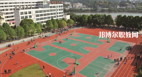 福建理工學(xué)校2023年學(xué)費(fèi)、收費(fèi)多少