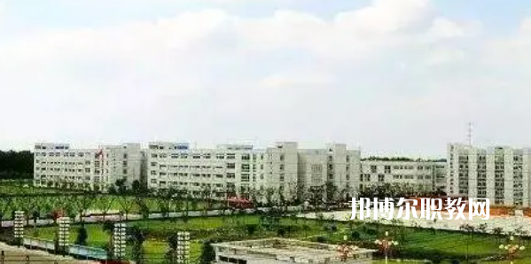 江蘇省高郵中等專業(yè)學(xué)校地址在哪里，哪個(gè)地區(qū)，哪個(gè)城市?