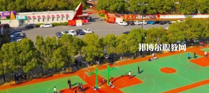 安吉上墅私立職業(yè)高級(jí)中學(xué)地址在哪里，哪個(gè)地區(qū)，哪個(gè)城市?