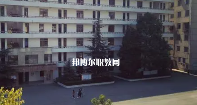 衡陽(yáng)市瀟湘衛(wèi)生中等專(zhuān)業(yè)學(xué)校2023年學(xué)費(fèi)、收費(fèi)多少