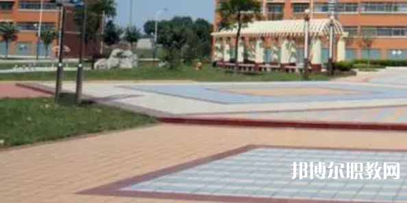 灤州市衛(wèi)生職業(yè)中等專業(yè)學(xué)校地址，乘車路線
