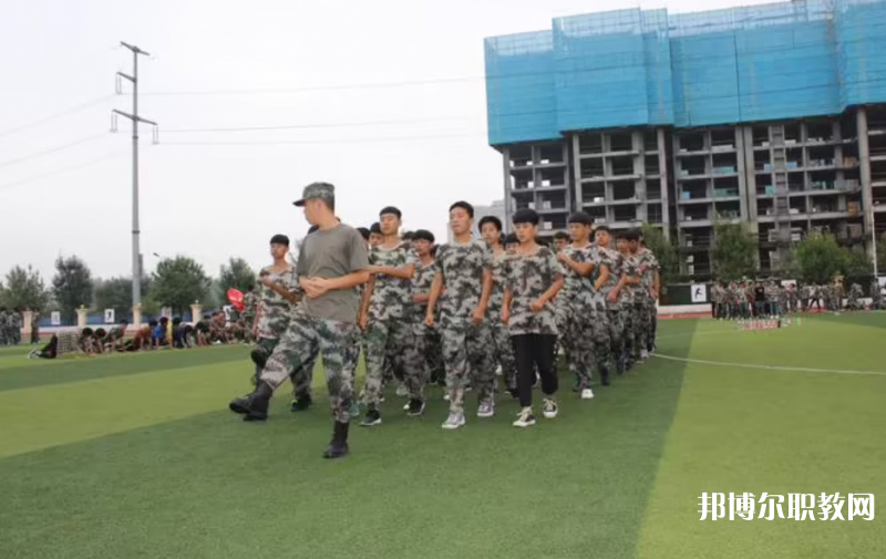 2023伊川縣中等職業(yè)學(xué)校招生計(jì)劃 招生人數(shù)是多少(附要求、條件、對(duì)象)
