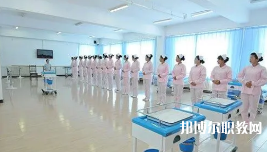 四川育英醫(yī)養(yǎng)科技技工學(xué)校2024年報(bào)名條件、招生要求、招生對(duì)象