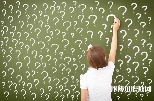 廣東哪里的中職學(xué)校能讀空中乘務(wù)（CEAC定向班）專(zhuān)業(yè)