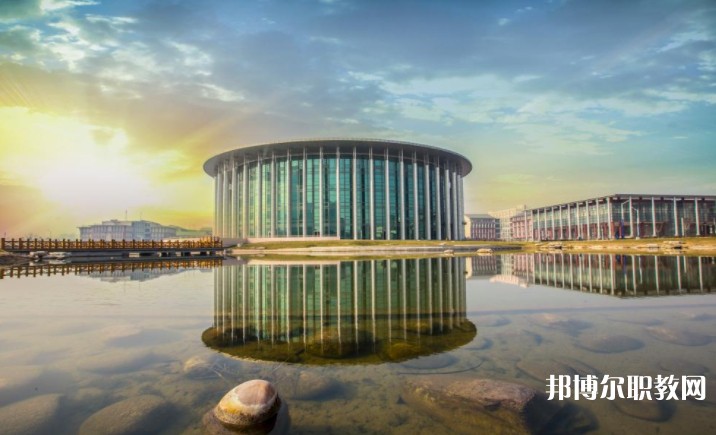 2024河南藝術(shù)職業(yè)學(xué)院中專部招生計(jì)劃 招生人數(shù)是多少(附要求、條件、對(duì)象)