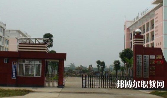 隆安縣中等職業(yè)技術(shù)學校怎么樣、好不好