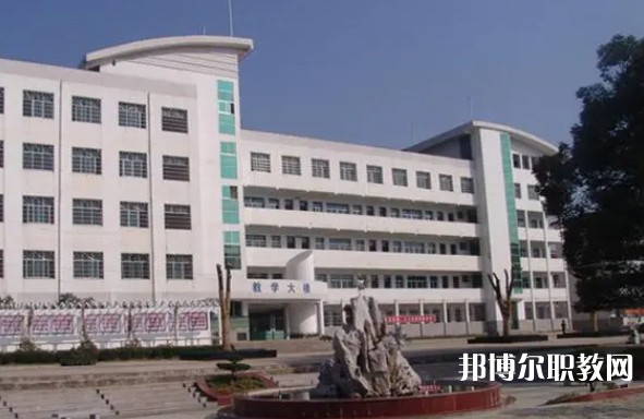 安慶浮山科技工程學(xué)校怎么樣、好不好