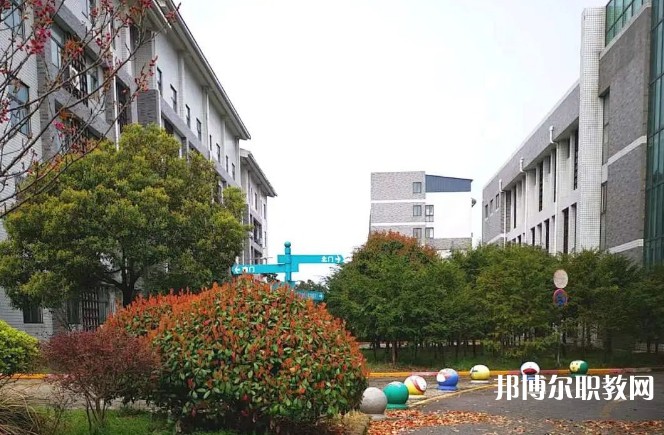 2024蕪湖市光明職業(yè)學(xué)校招生計(jì)劃 招生人數(shù)是多少(附要求、條件、對(duì)象)