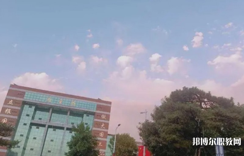 2024萊蕪航空中等專業(yè)學(xué)校招生計劃 招生人數(shù)是多少(附要求、條件、對象)