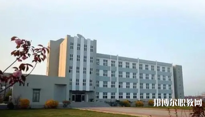 長海縣中等職業(yè)技術專業(yè)學校地址，乘車路線