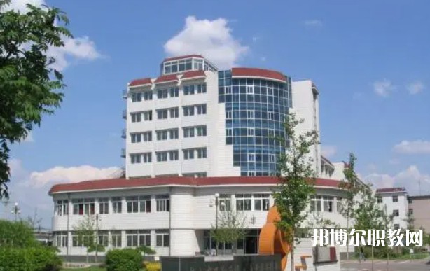 2024鞍山市廣播電視學(xué)校招生計(jì)劃 招生人數(shù)是多少(附要求、條件、對象)
