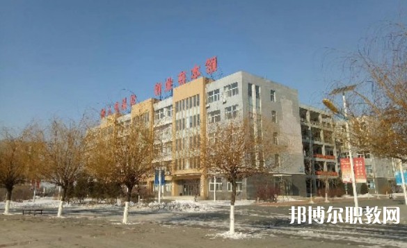 2024鞍山市工程技術學校招生計劃 招生人數(shù)是多少(附要求、條件、對象)