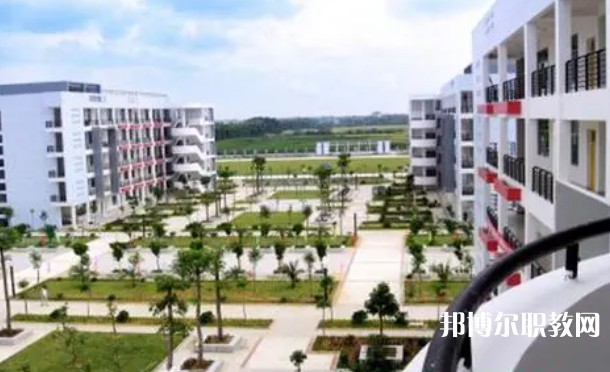 2024本溪市衛(wèi)生學(xué)校招生計(jì)劃 招生人數(shù)是多少(附要求、條件、對(duì)象)