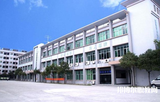 2024東莞市華南職業(yè)技術(shù)學(xué)校招生計(jì)劃 招生人數(shù)是多少(附要求、條件、對(duì)象)