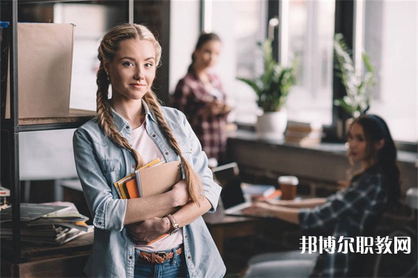 貴州哪里的中職學(xué)校能讀計(jì)算機(jī)網(wǎng)絡(luò)技術(shù)專(zhuān)業(yè)專(zhuān)業(yè)