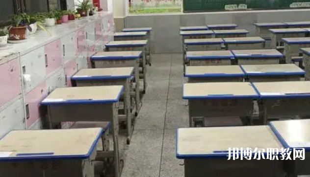 江蘇2025年初中生不去鐵路學(xué)校怎么辦