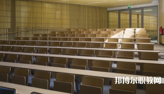 江蘇2025年讀鐵路學校可以考大學嗎