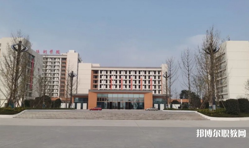 自貢2025年中專鐵路學(xué)校有哪些